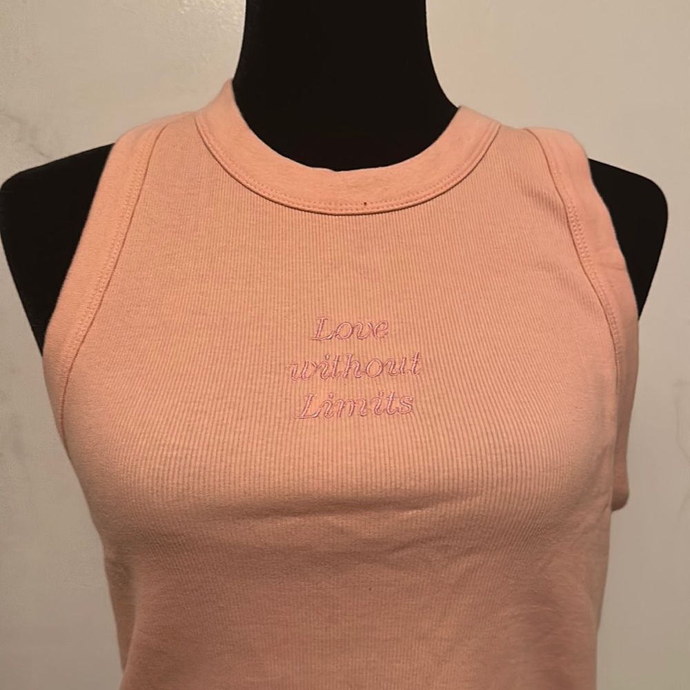 NEW! Women’s tank✨